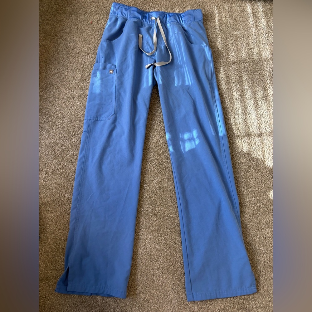 FIGS Medium Scrub Pants